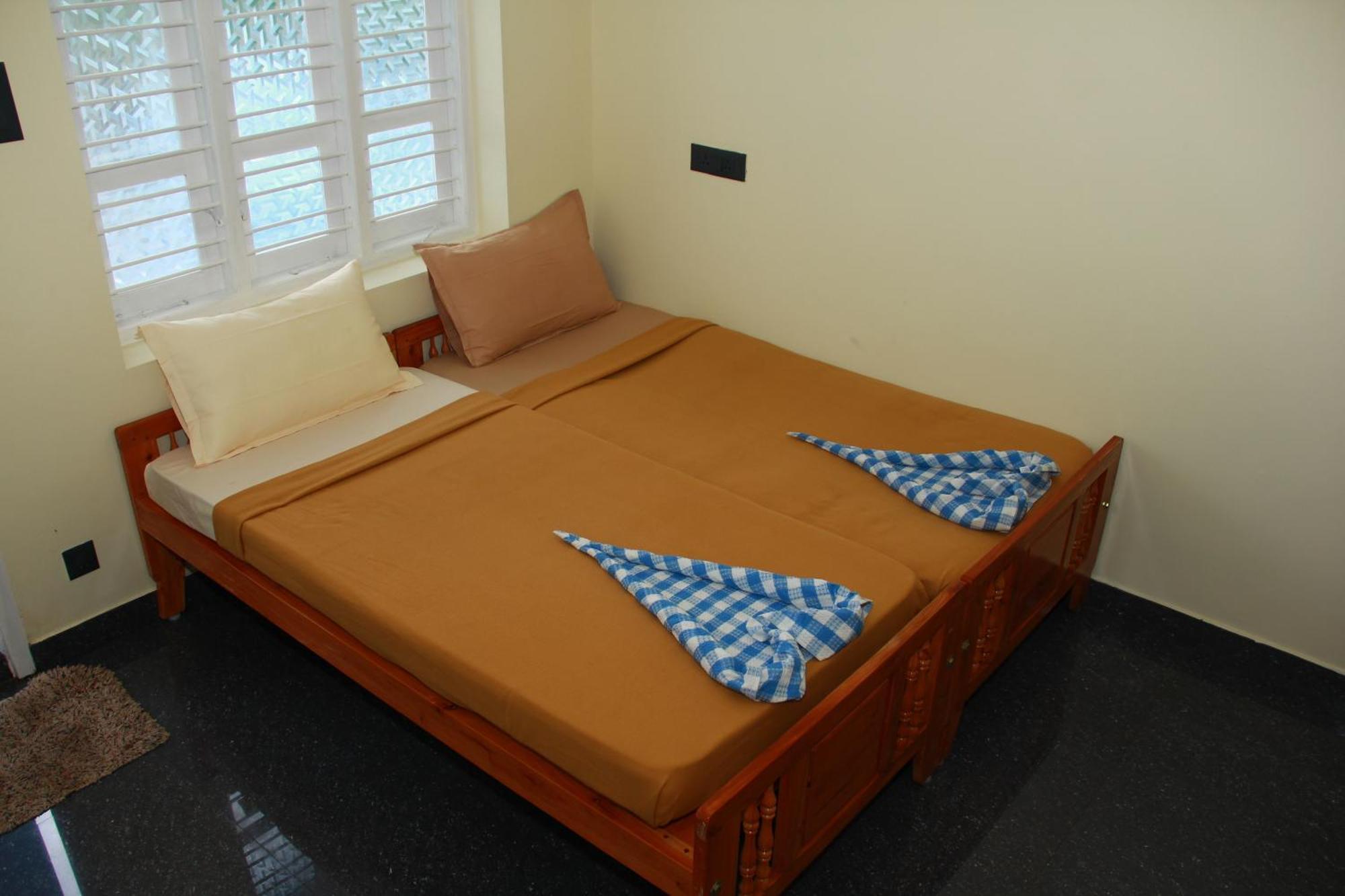 Countryside Inn Tiruvankod Exterior photo